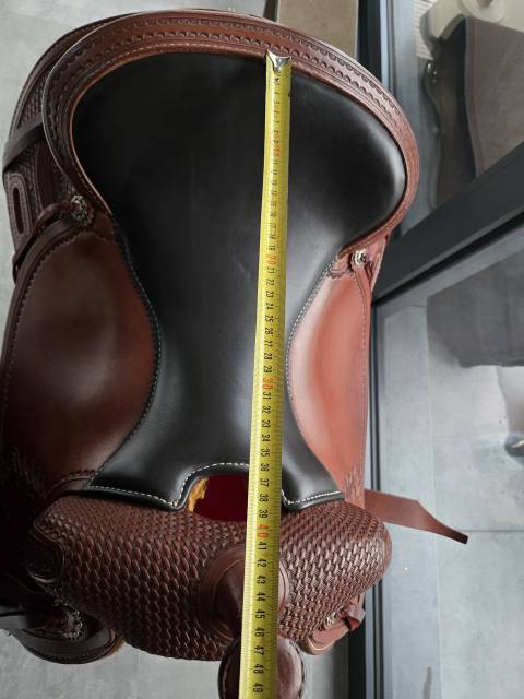 Selle Western Rawhide Trail Master FQH 16"