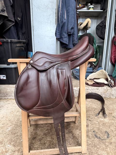 Selle Devoucoux Chiberta Lab