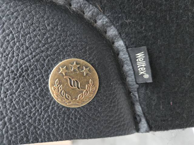 Pad western Back On Track