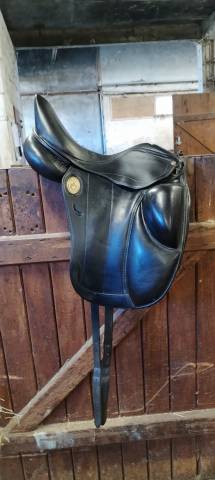 Selle dressage Maurel 