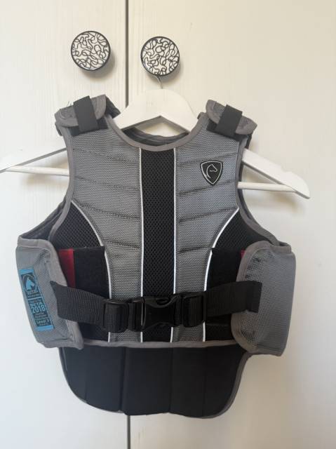 Gilet de protection &eacute;quith&egrave;me 