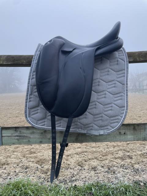 Selle Devoucoux Malika Lab 18&rsquo;&rsquo;