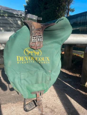 Selle Devoucoux Chiberta O 17