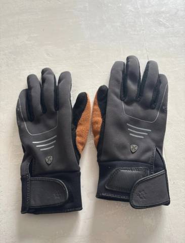 gants d&rsquo;&eacute;quitation 