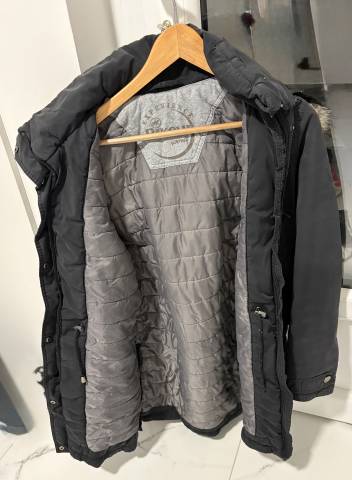 Veste Pikeur noire avec capuche taille 38 