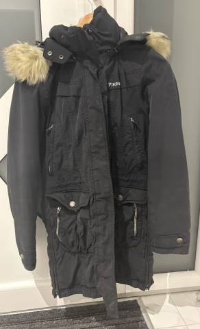 Veste Pikeur noire avec capuche taille 38 