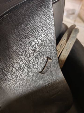 Selle dressage stubben 17"