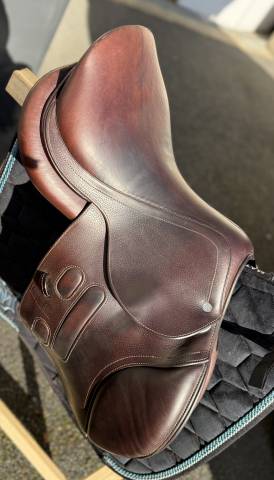 selle GBS 16.5 pouces