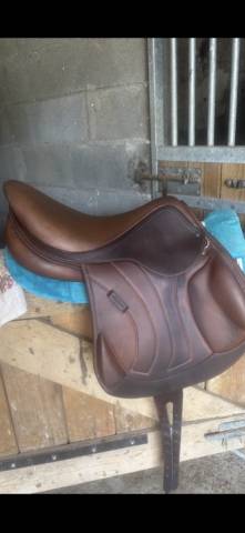 selle antares mono quartier mod&egrave;le altair 