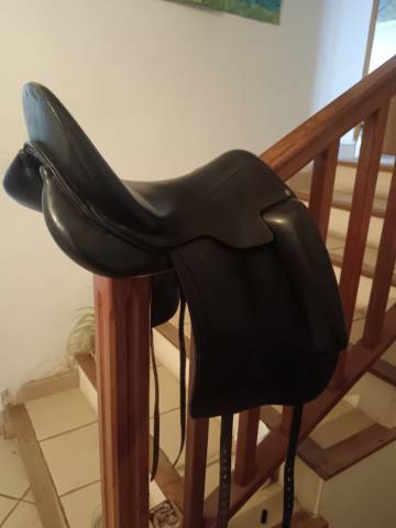 A vendre Selle Aulion 17" 2013 