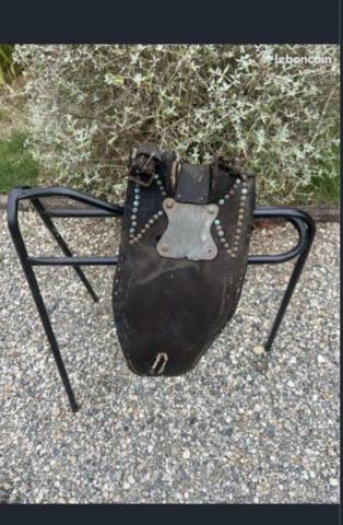 Sellette Harnais surfaix cuir collier  Selle de travail