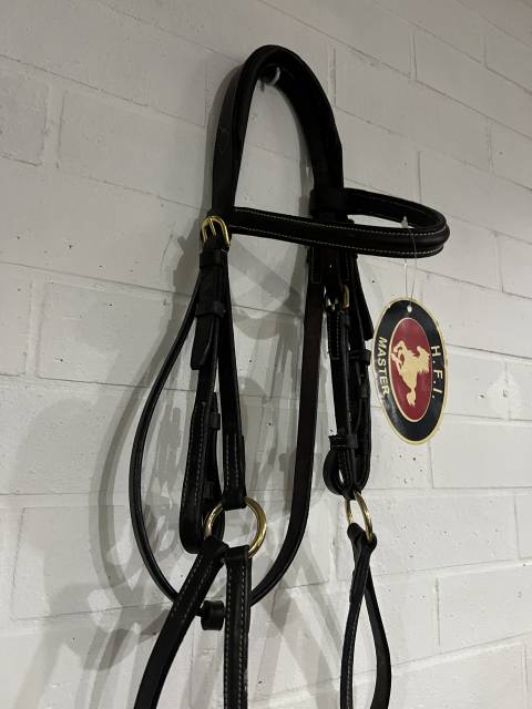 Bridon neuf filet bride cuir marron  muserolle crois&eacute;e 