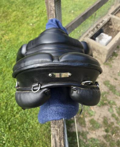 Selle zaldi royal police 