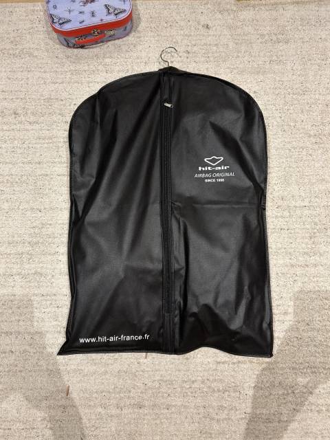 Gilet airbag hit air