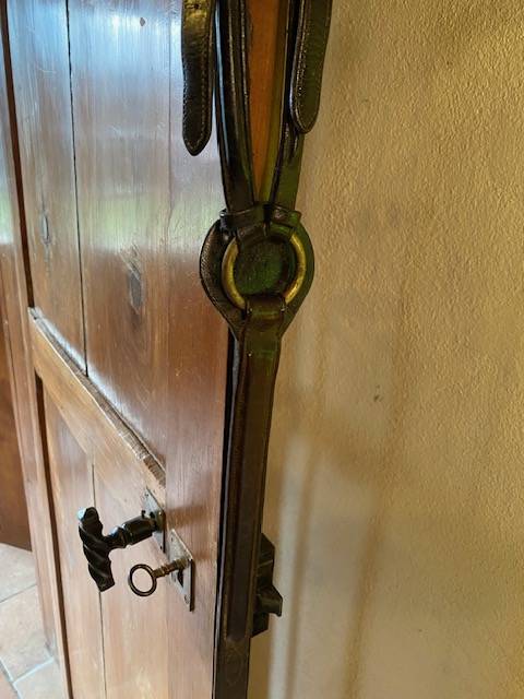 Collier de chasse en cuir Anglais - Tr&egrave;s bon &eacute;tat.