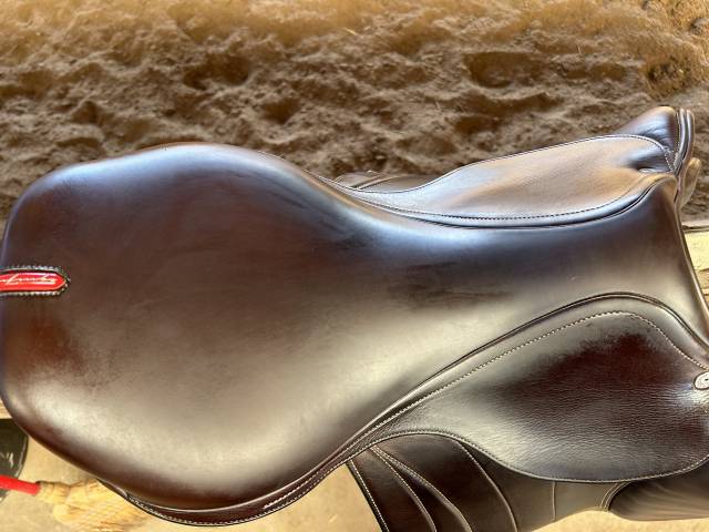 &Agrave; vendre selle &eacute;quipe 