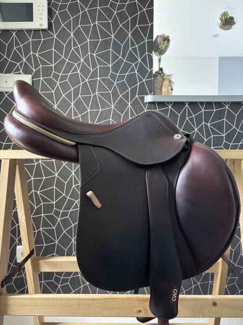 Selle cwd SEO2   Taille 17,5 