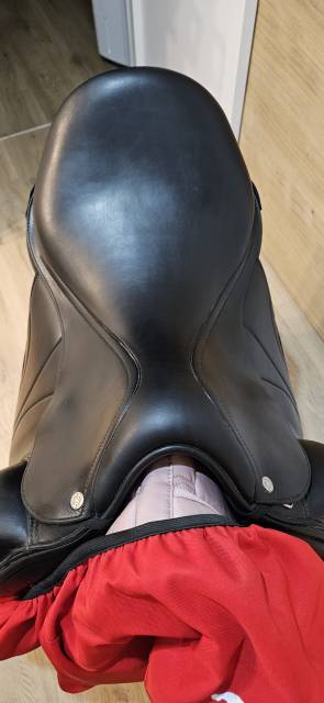 Selle de Dressage Equipe Oracle 17.5