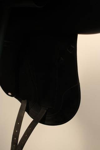 CWD Selle Dressage 17"