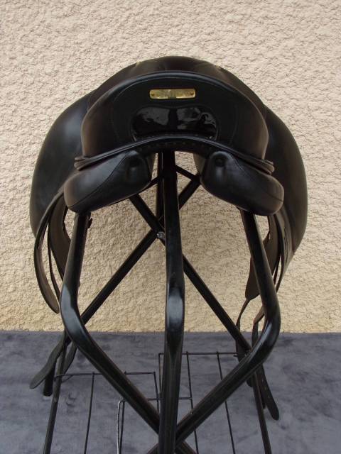 Selle Dressage Delgrange 17'5