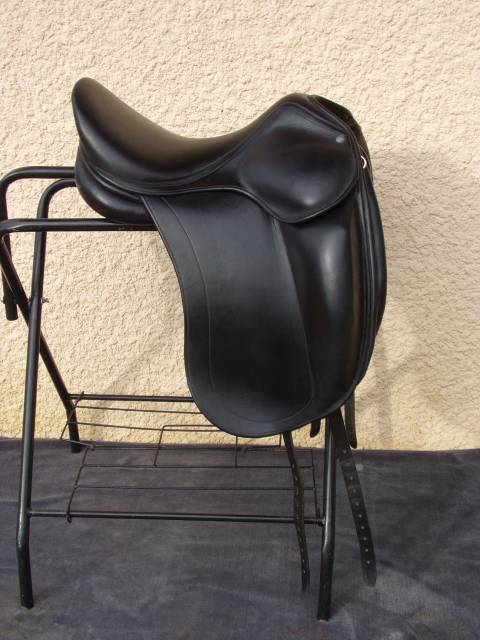 Selle Dressage Childeric 17'