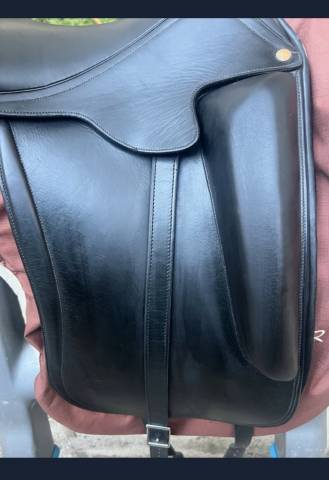 Selle de dressage Aulion