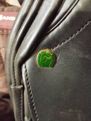 Selle de dressage marjoman