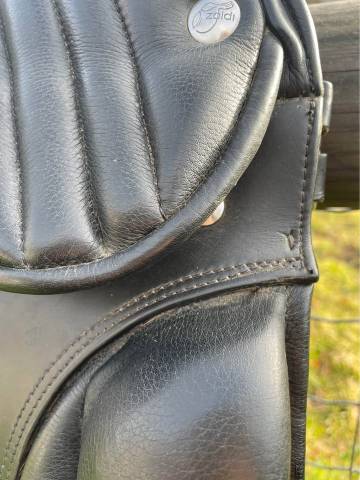 Selle dressage rando Zaldi royale police 17.5''