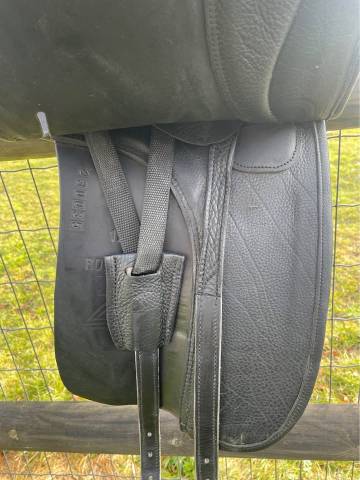 Selle dressage rando Zaldi royale police 17.5''