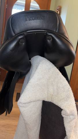 Selle Ikonic mod&egrave;le selle jumping doubl&eacute; veau