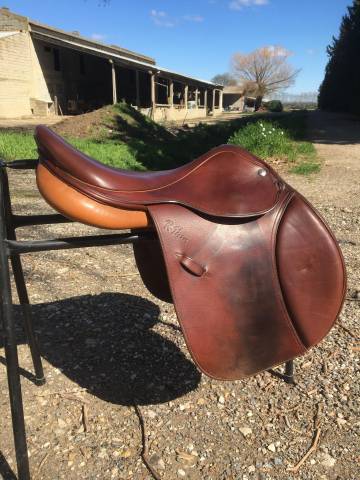 Selle Rodrigo Pessoa 17 pouces