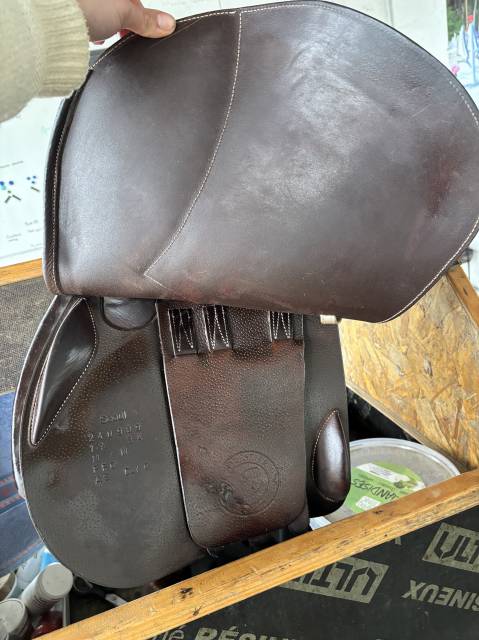 Selle S&eacute;oul Forestier 17 pouces