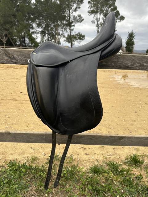 Selle dressage Childeric DGP 18&nbsp;&lsquo;&acute;