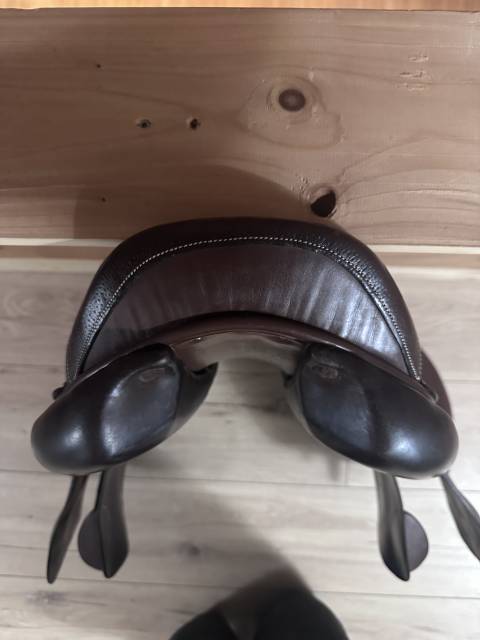 Selle Forestier "Club", taille 18 