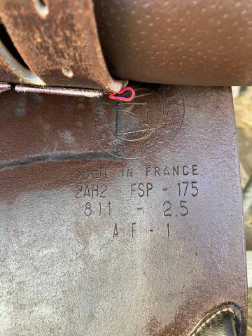 2000&euro; / Selle Childeric doubl&eacute; veau 17,5 de 2025 