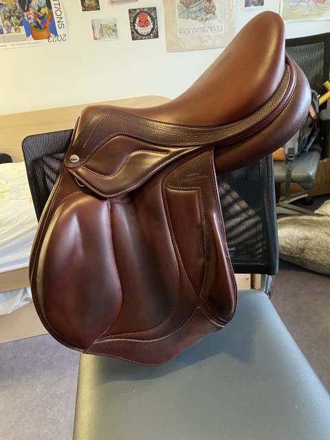 Selle Devoucoux Chiberta Lab 17.5 quartiers 2A, 2018