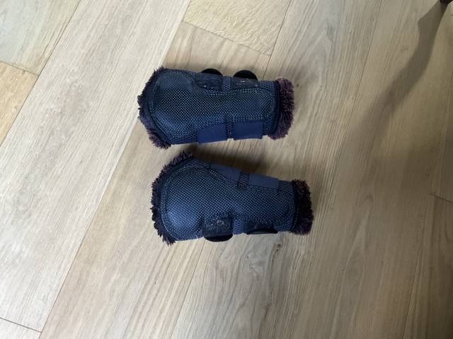 Gu&ecirc;tres back on track noires 