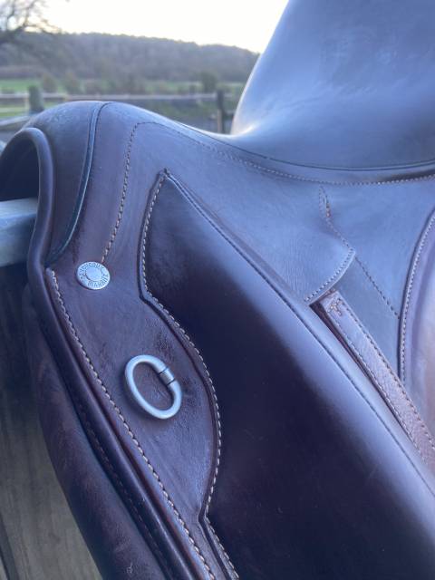 Selle Devoucoux Makila Lab Havane &ndash; &eacute;tat quasi neuf