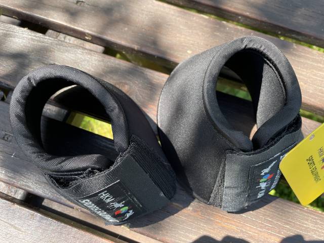 Cloches n&eacute;opr&egrave;ne HKM taille M