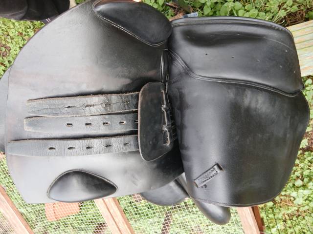 SELLE MIXTE CUIR NOIR 17&rsquo;́ ERIC THOMAS