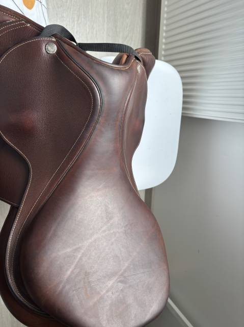 Selle &Eacute;ric Thomas 