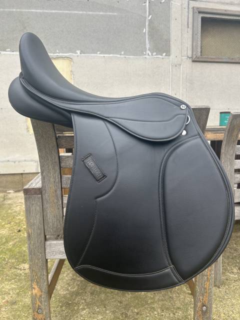 Selle Norton &eacute;quip&eacute;e 