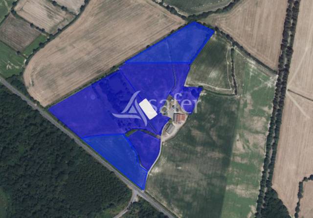 Propri&eacute;t&eacute; &eacute;questre sur 10 ha