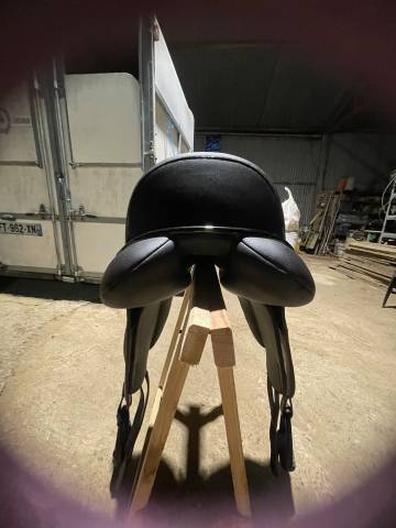 Selle dressage Norton 16,5