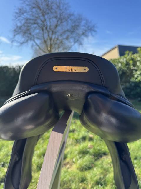 Selle obstacle 17 noire