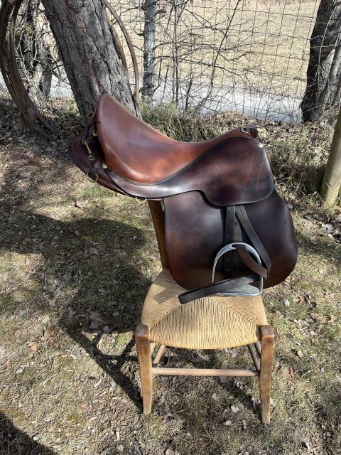 Selle de randonn&eacute;e Forestier 