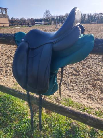 Selle dressage Forestier