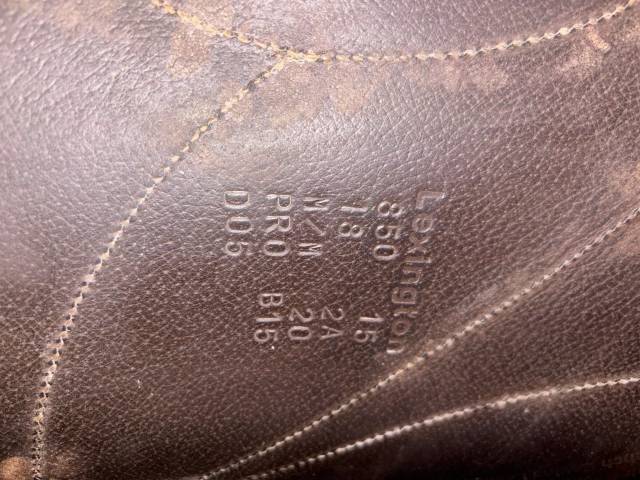 Selle voltaire cross 18 pouces