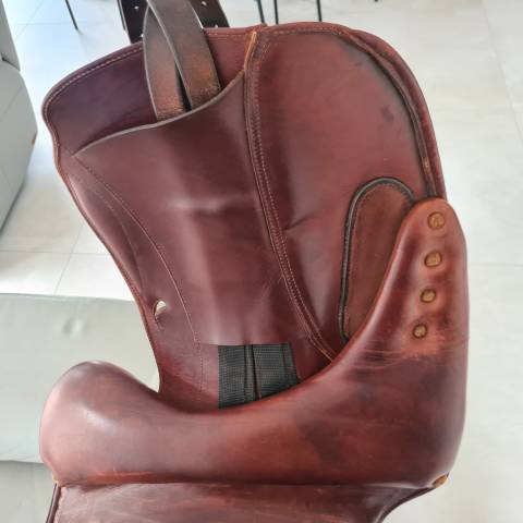 A vendre selle dressage Maurel 17.5