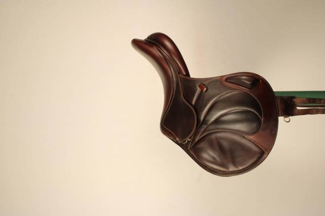 Selle Antar&egrave;s 17,5"